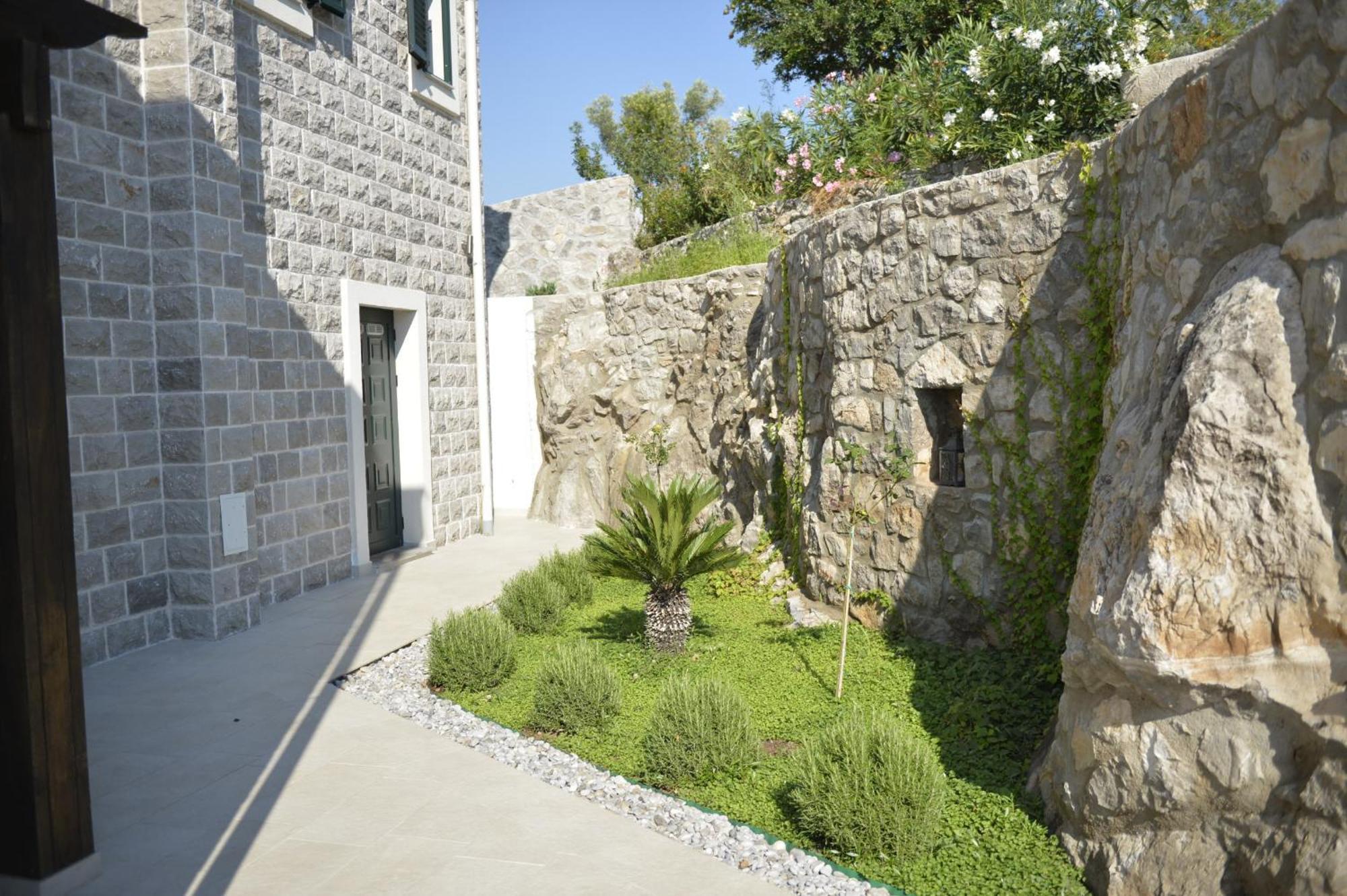 Villa Vista Azzurra Τίβατ Εξωτερικό φωτογραφία