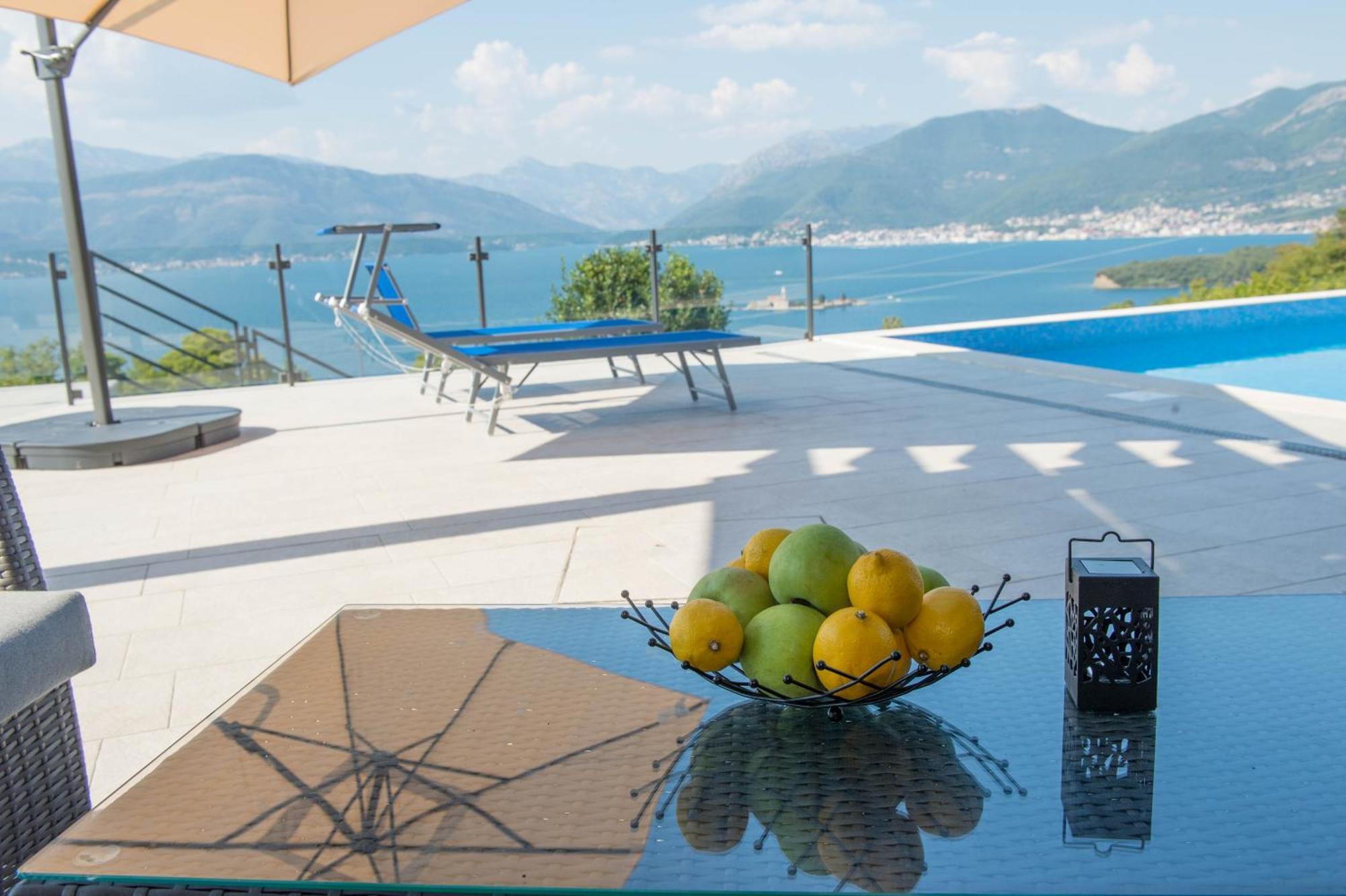 Villa Vista Azzurra Τίβατ Εξωτερικό φωτογραφία