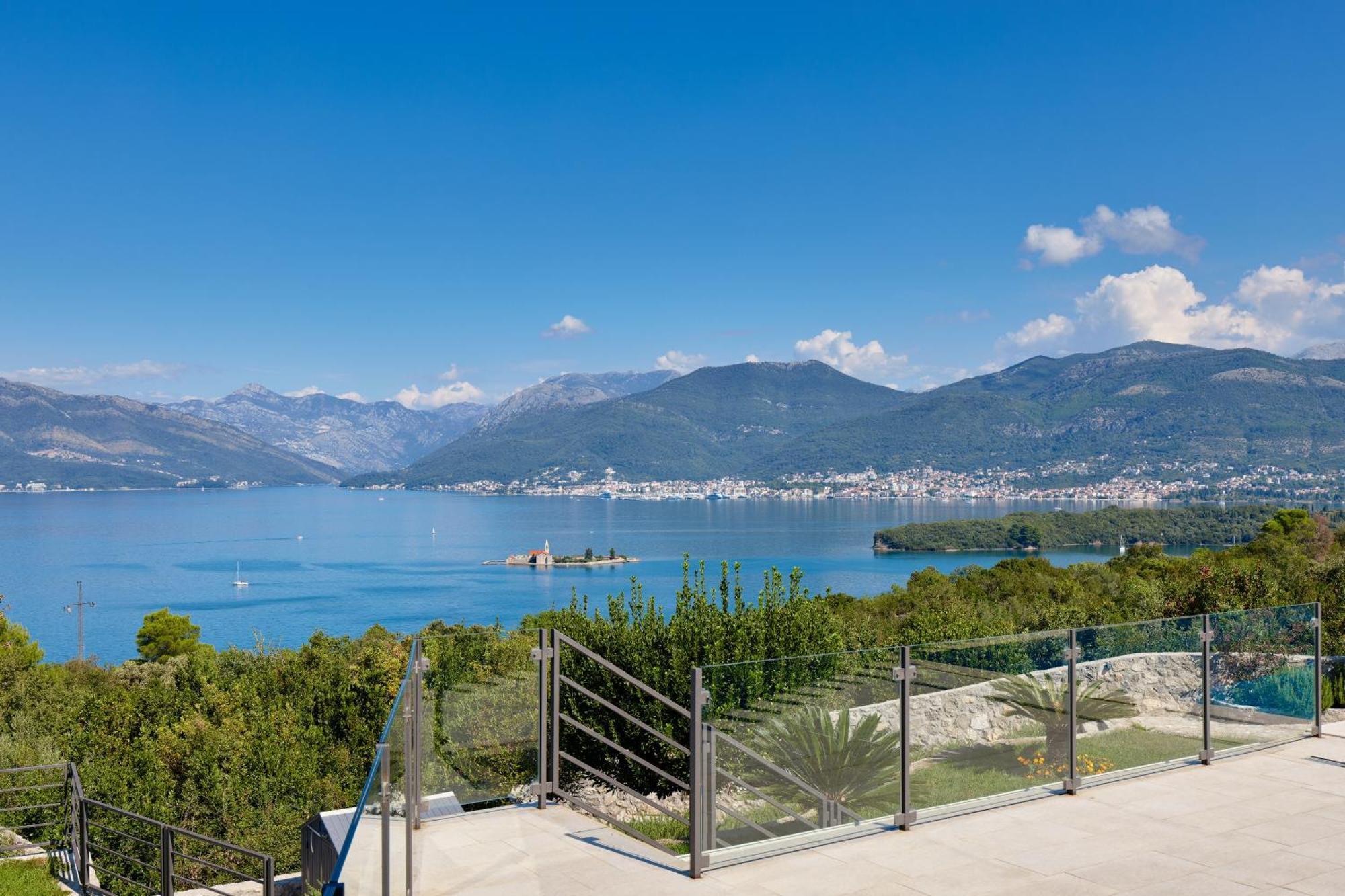 Villa Vista Azzurra Τίβατ Εξωτερικό φωτογραφία